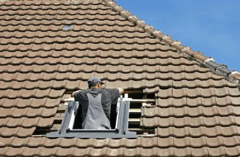 Pose de velux - Labergement-Sainte-Marie